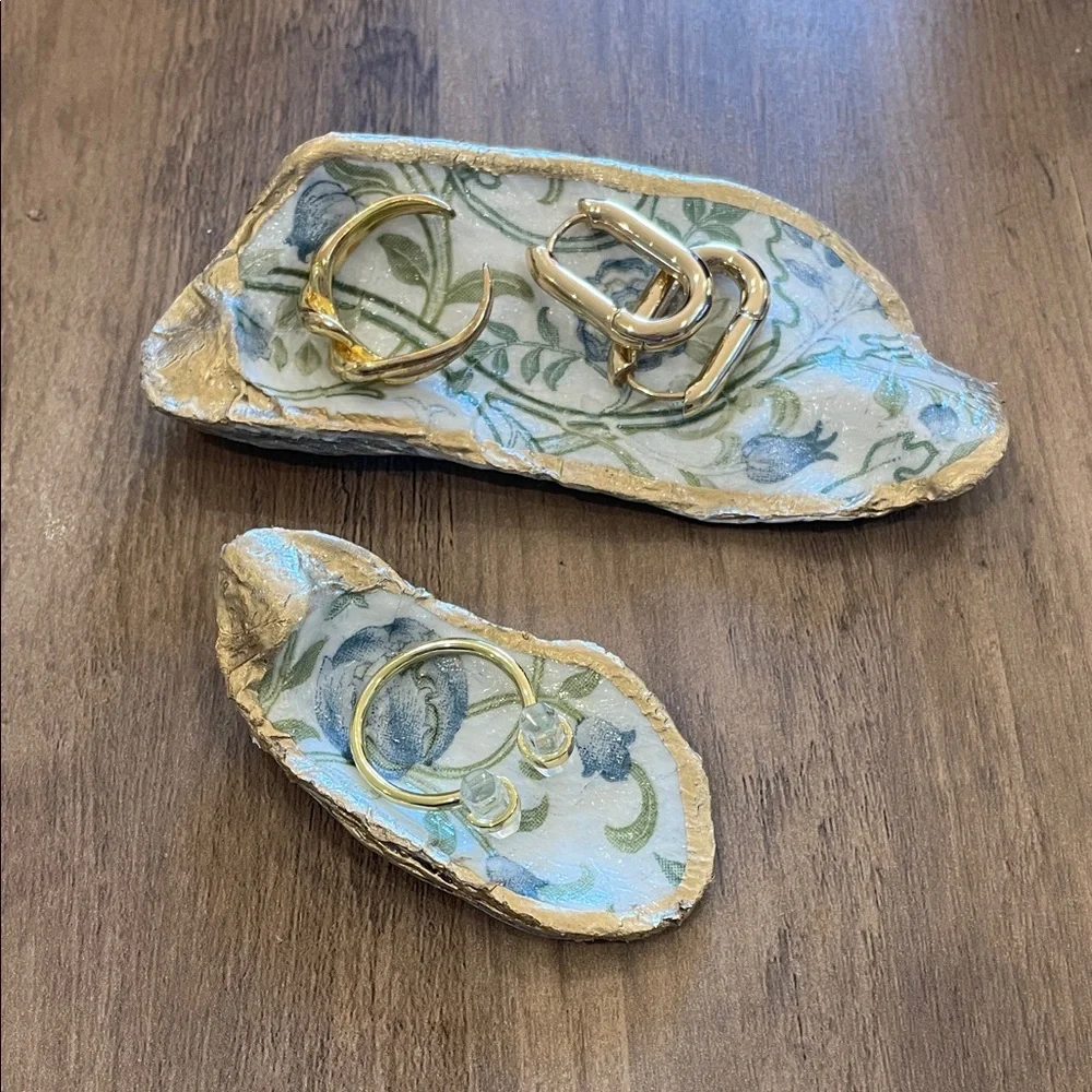 Natural oyster shell ring dish - small and medium